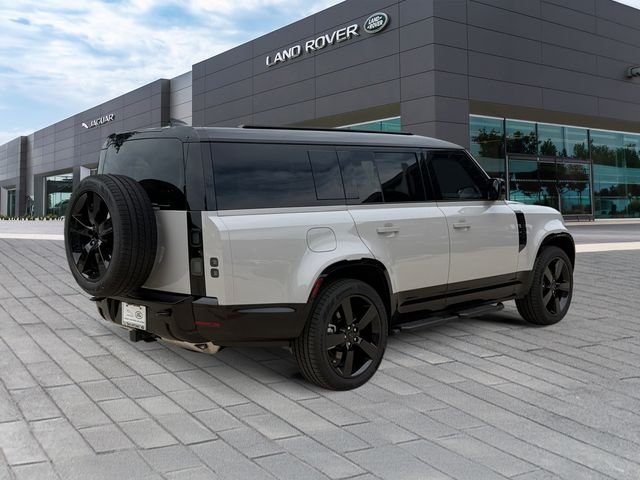 New 2026 Borasco Grey Land Rover X-Dynamic SE image 5