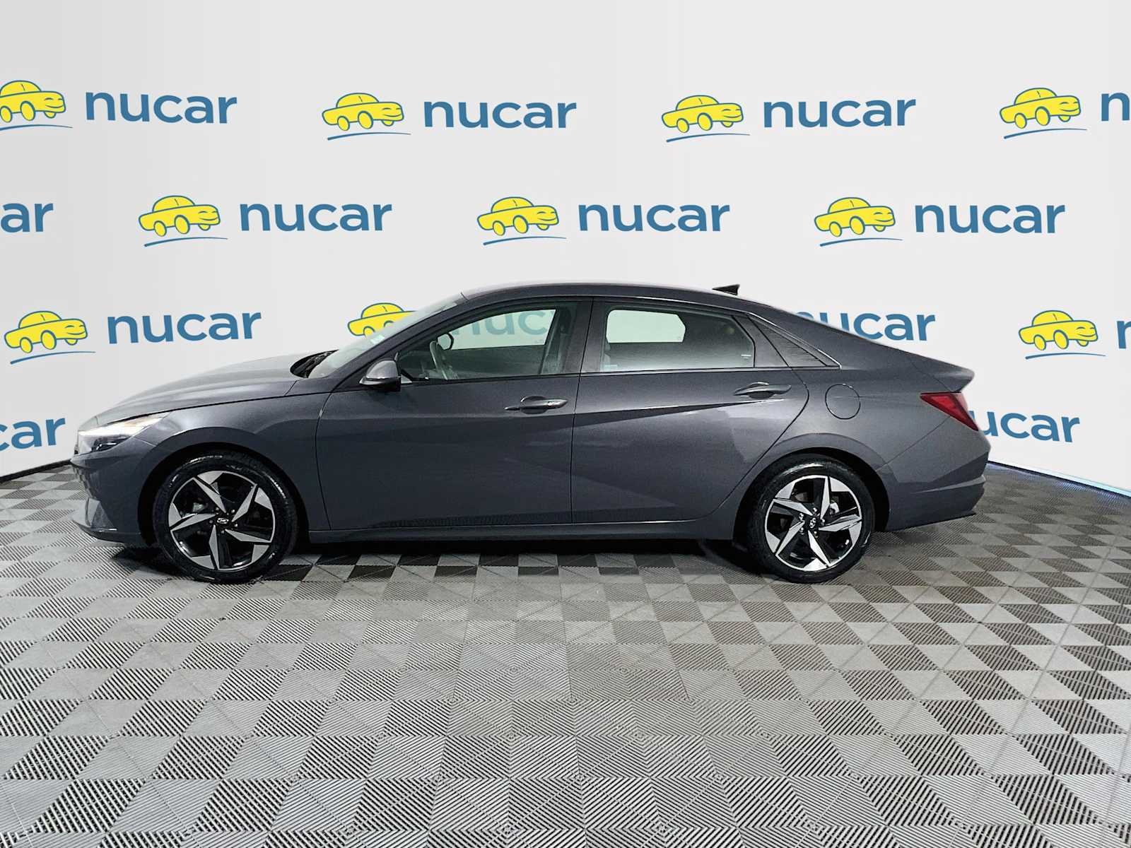 Used 2023 Ecotronic Gray Hyundai SEL image 4