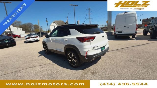 Certified Used 2022 Iridescent Pearl Tricoat Chevrolet RS image 6