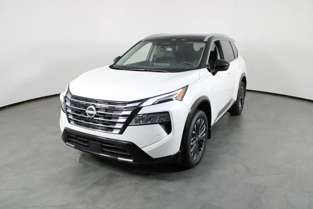 New 2026 White Nissan Platinum image 2