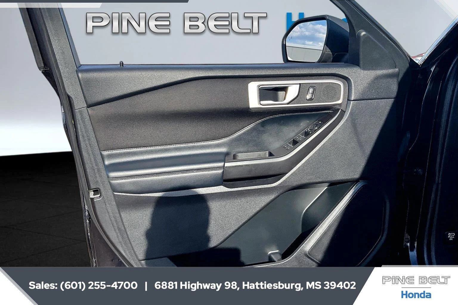 Used 2020 Agate Black Ford XLT image 17