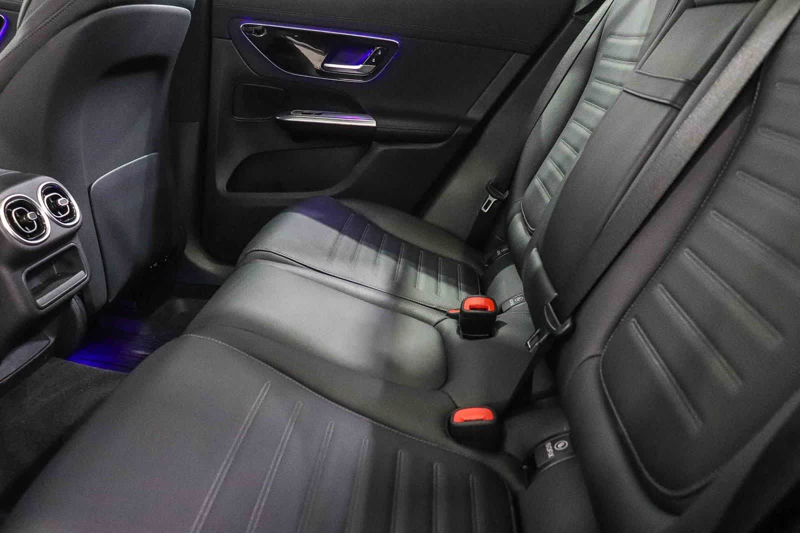 Certified Used 2026 MANUFAKTUR Graphite Grey Magno Mercedes-Benz AMG® GLC 43 image 23