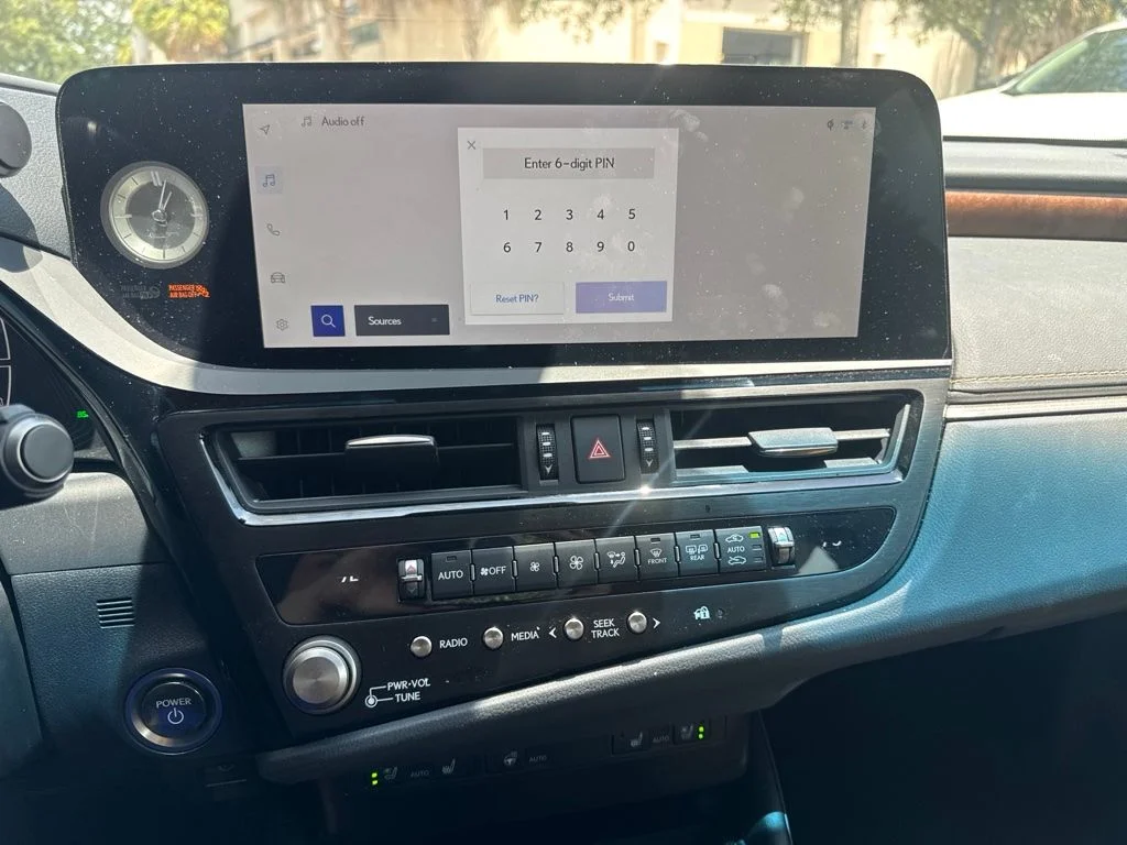 Certified Used 2025 RED MC.CS. Lexus 300h image 19