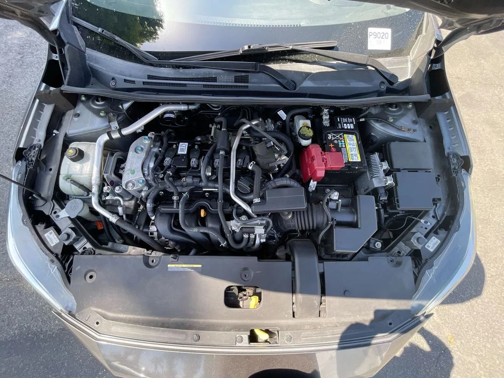 Used 2020 Gray Nissan SV image 17