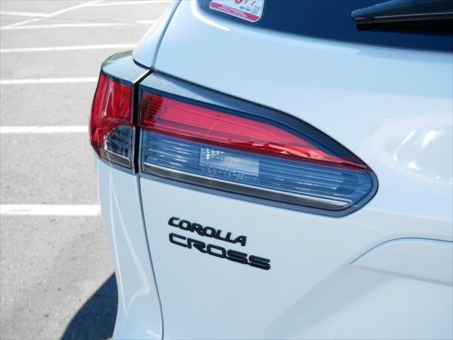 Certified Used 2026 WIND CHILL PEARL* Toyota  image 17