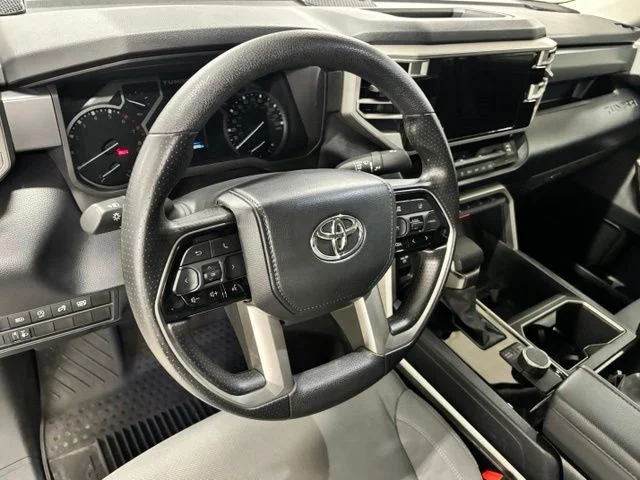 Used 2024 White Toyota SR5 image 16