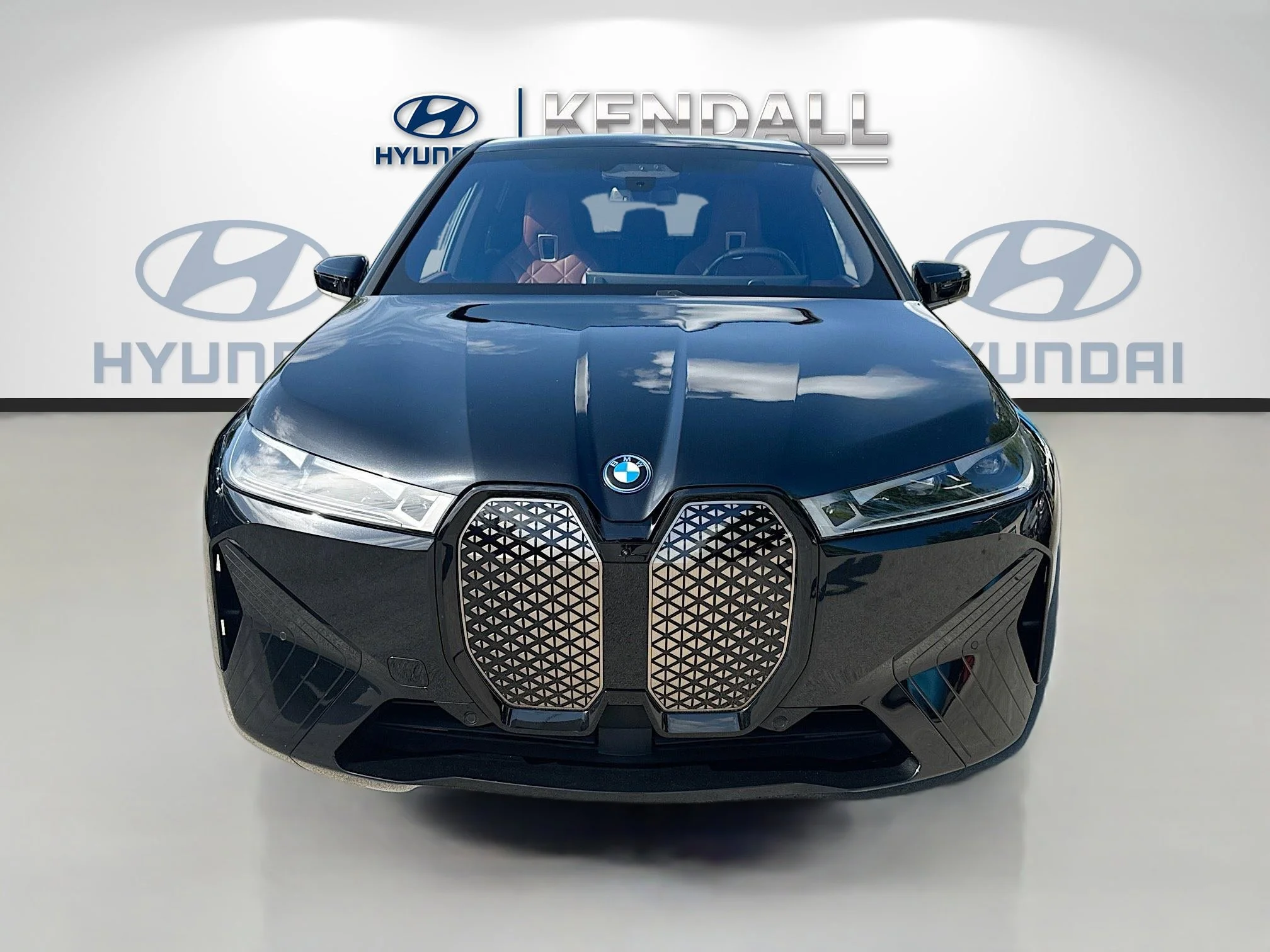 Used 2023 BMW iX Base with VIN WB523CF01PCM77422 for sale in Miami, FL