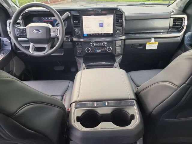New 2026 Oxford White Ford Lariat image 15