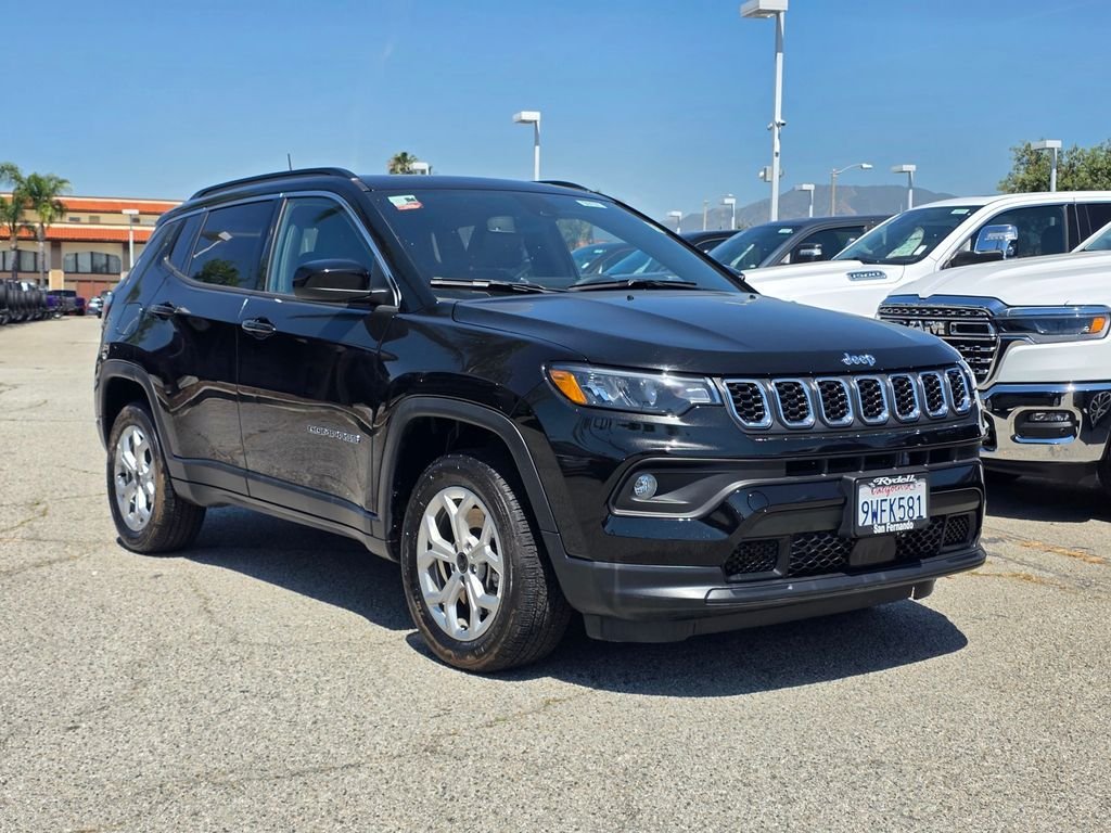 2025 Jeep Compass Latitude 4X4's photo