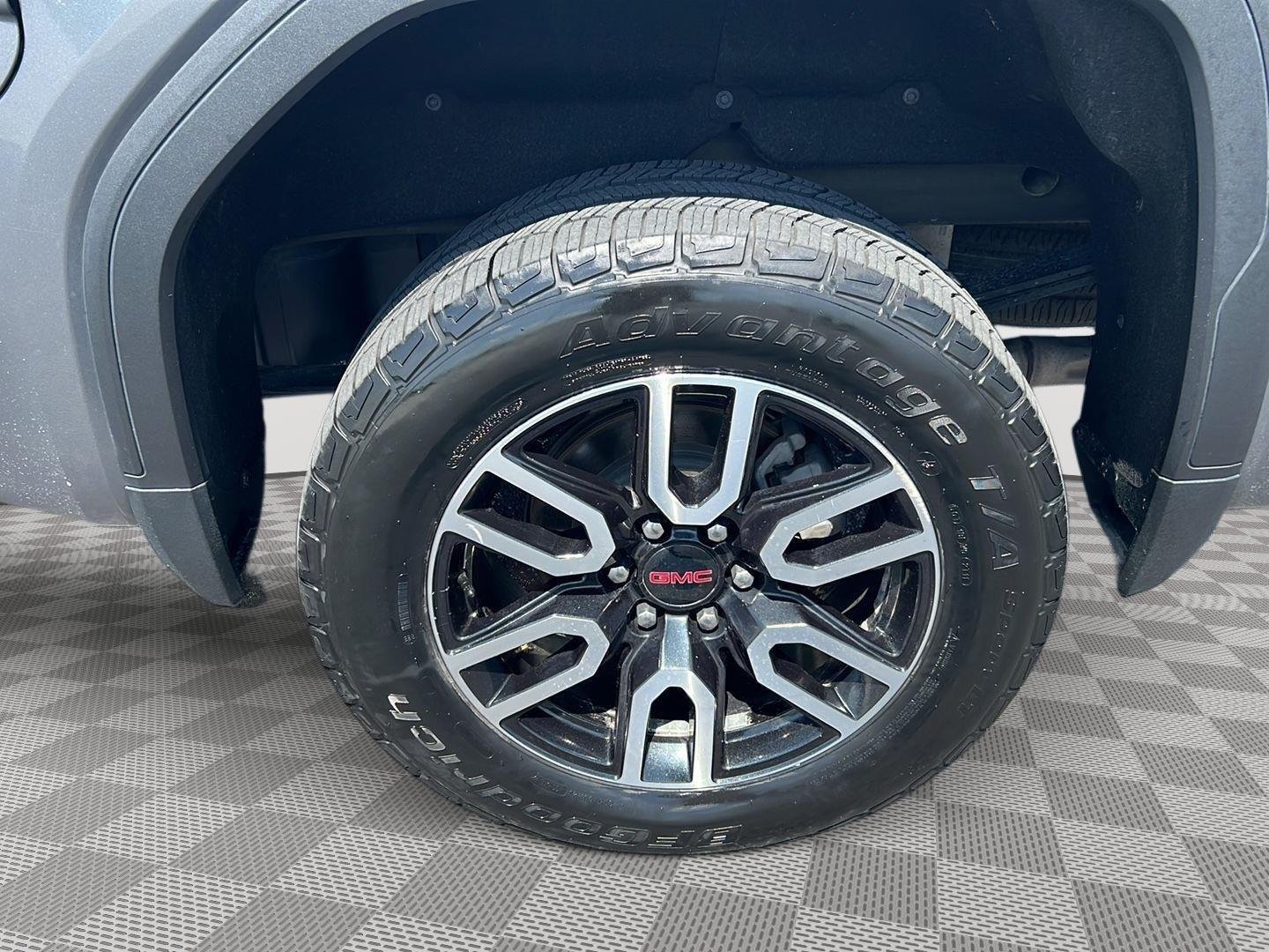 Used 2021 Satin Steel Metallic GMC AT4 image 12