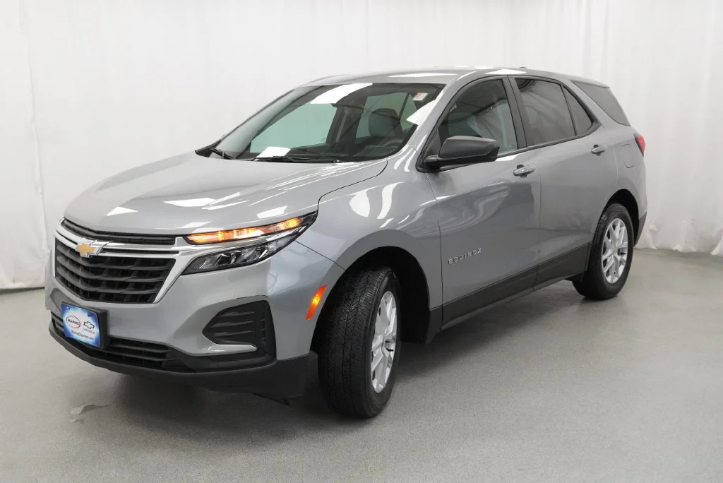 2024 Chevrolet Equinox LS - Photo 19