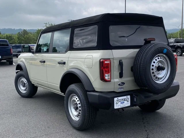 New 2025 Beige Ford Base image 18
