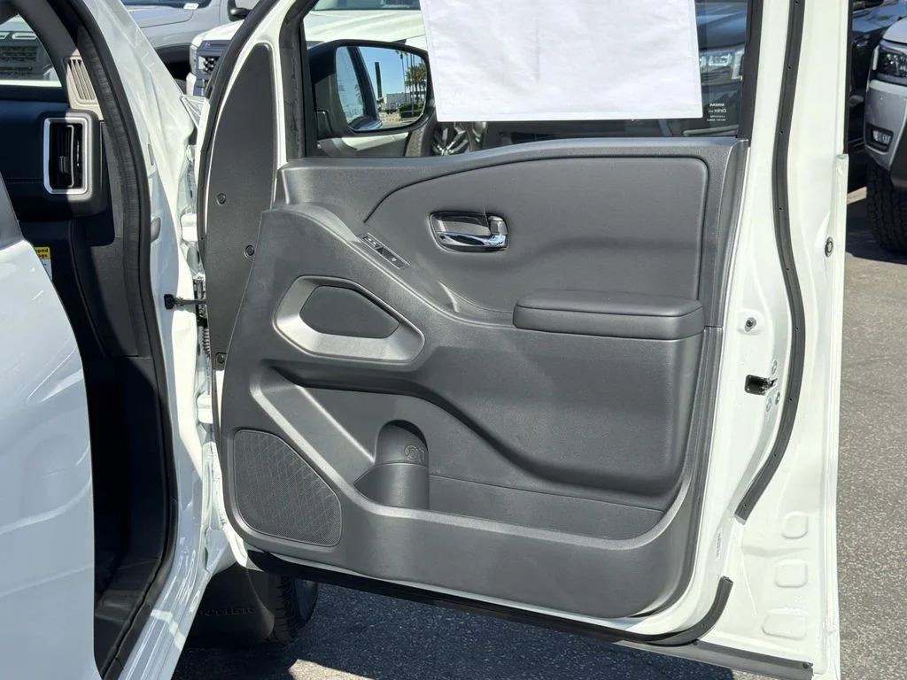 New 2026 Glacier White Nissan SV image 29