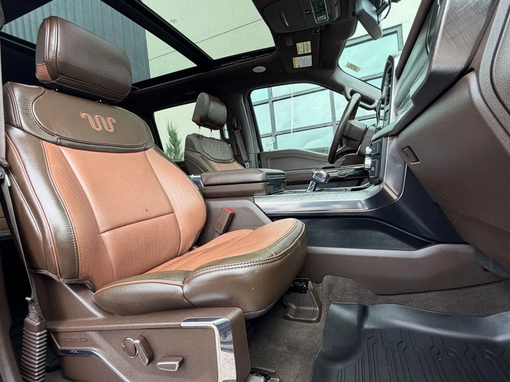 Used 2022 Gray Ford King Ranch image 21