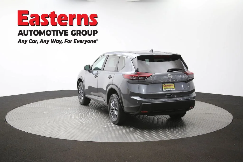 Used 2024 Gray Nissan S image 66