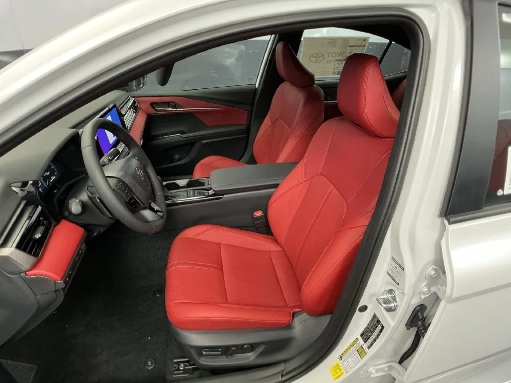 New 2026 Wind Chill Pearl Toyota XSE image 31