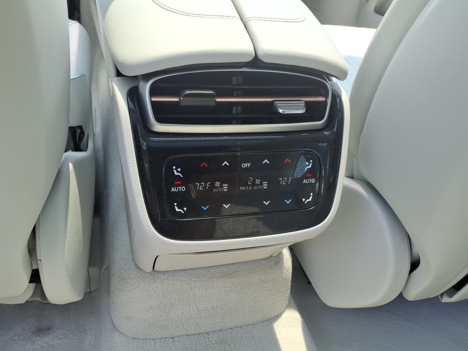 Used 2023 Twilight Blue Metallic Mercedes-Benz EQS 580 image 19