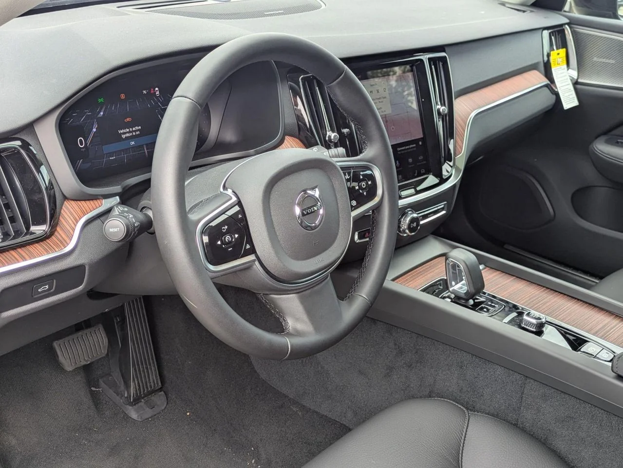 2026 Volvo V60 Cross Country Plus - Photo 7