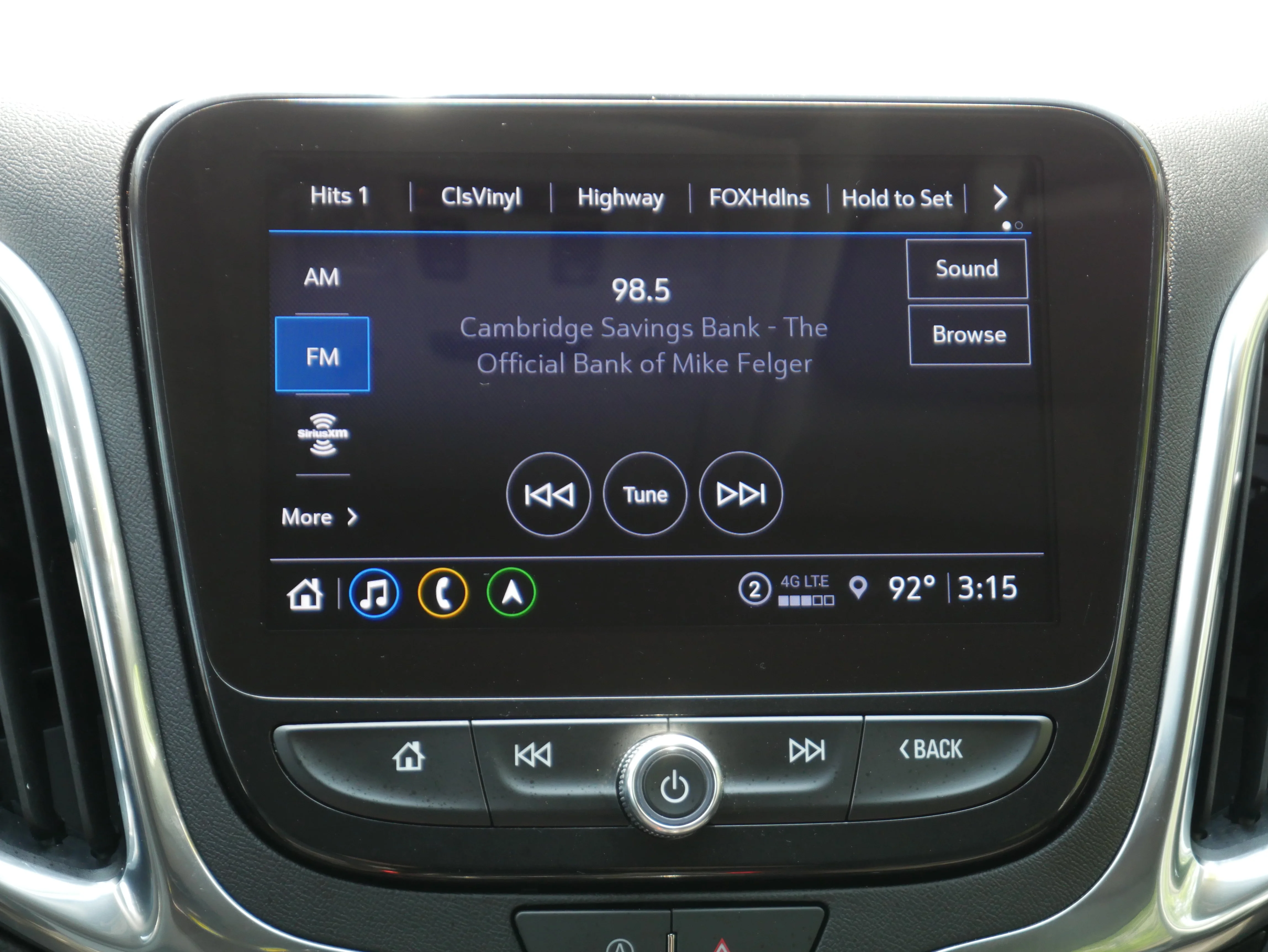 2024 Chevrolet Equinox Premier - Photo 18