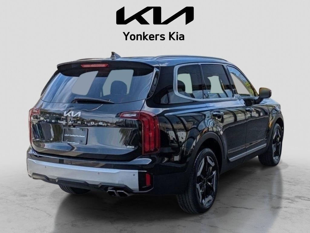 Used 2024 Black Kia S image 6