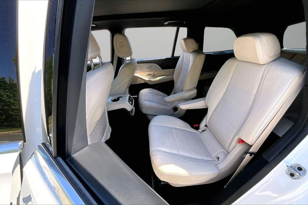Used 2025 White Mercedes-Benz GLS 450 image 23