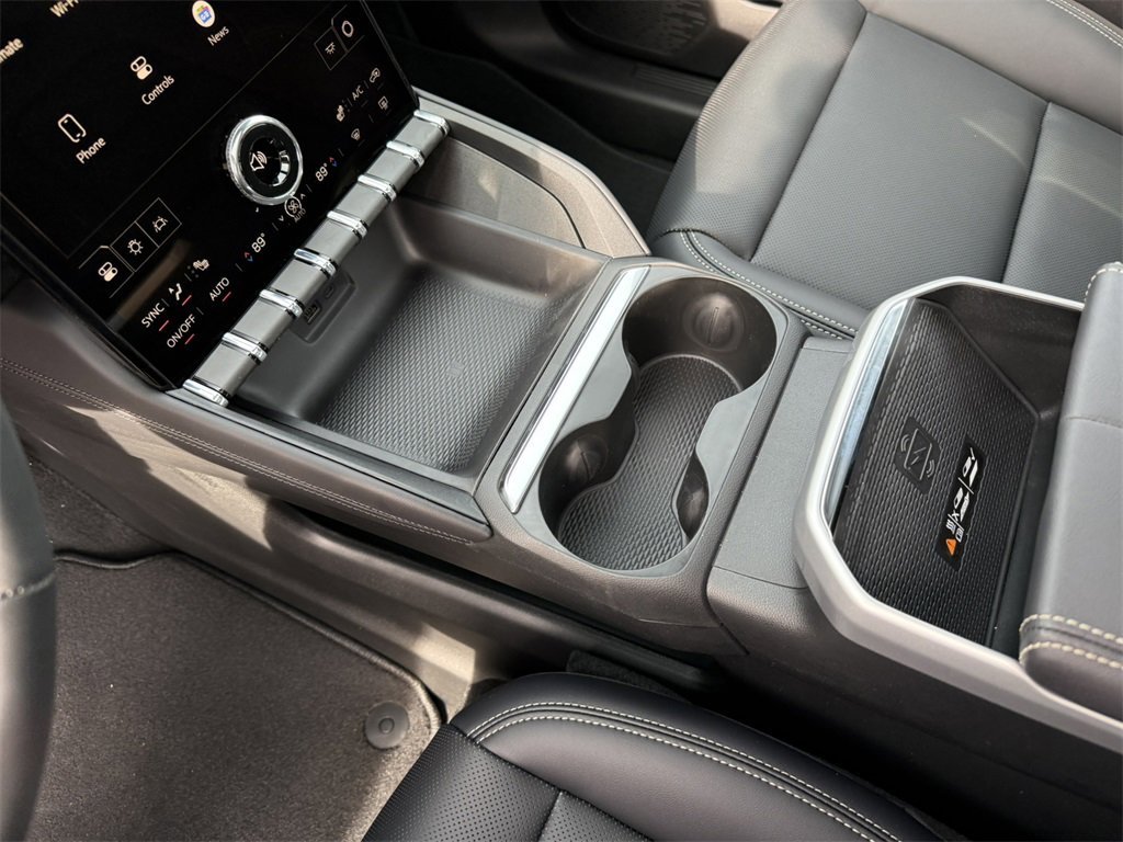 2026 GMC TERRAIN - Image 25