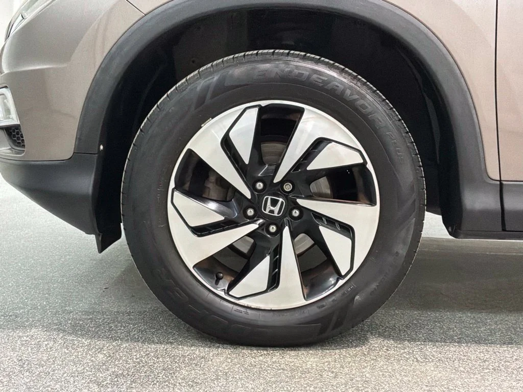 Used 2015  Honda Touring image 30