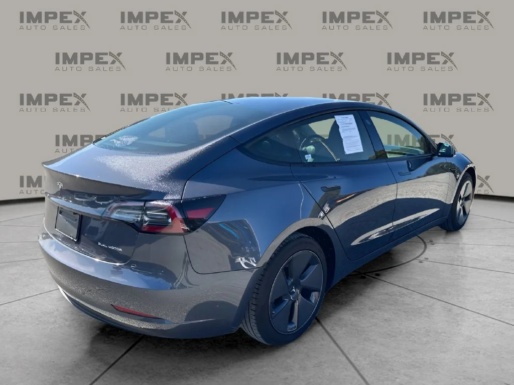 Used 2022 Gray Tesla Long Range image 5