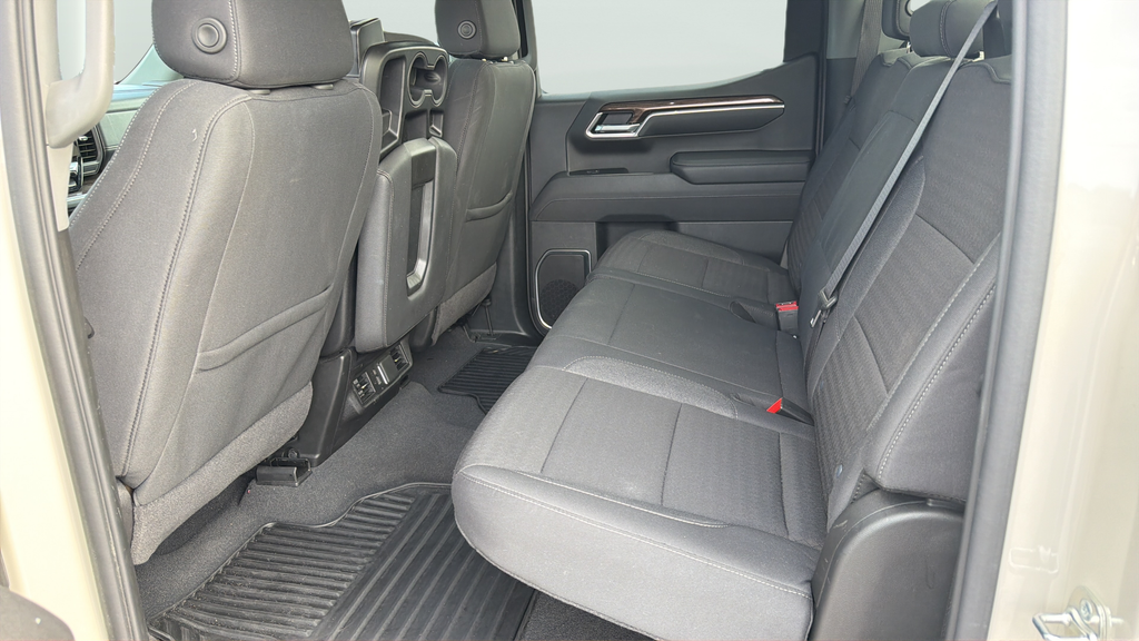 Used 2026 White Chevrolet RST image 18