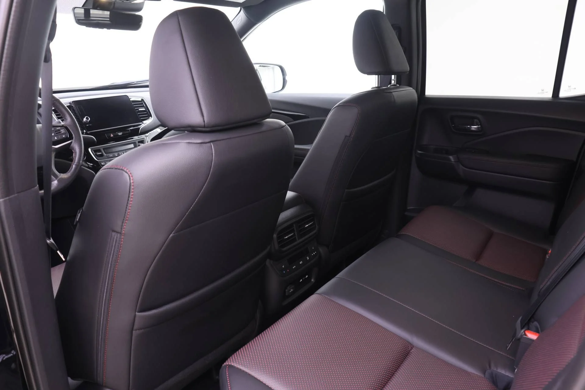 2025 Honda Ridgeline Black Edition - Photo 11