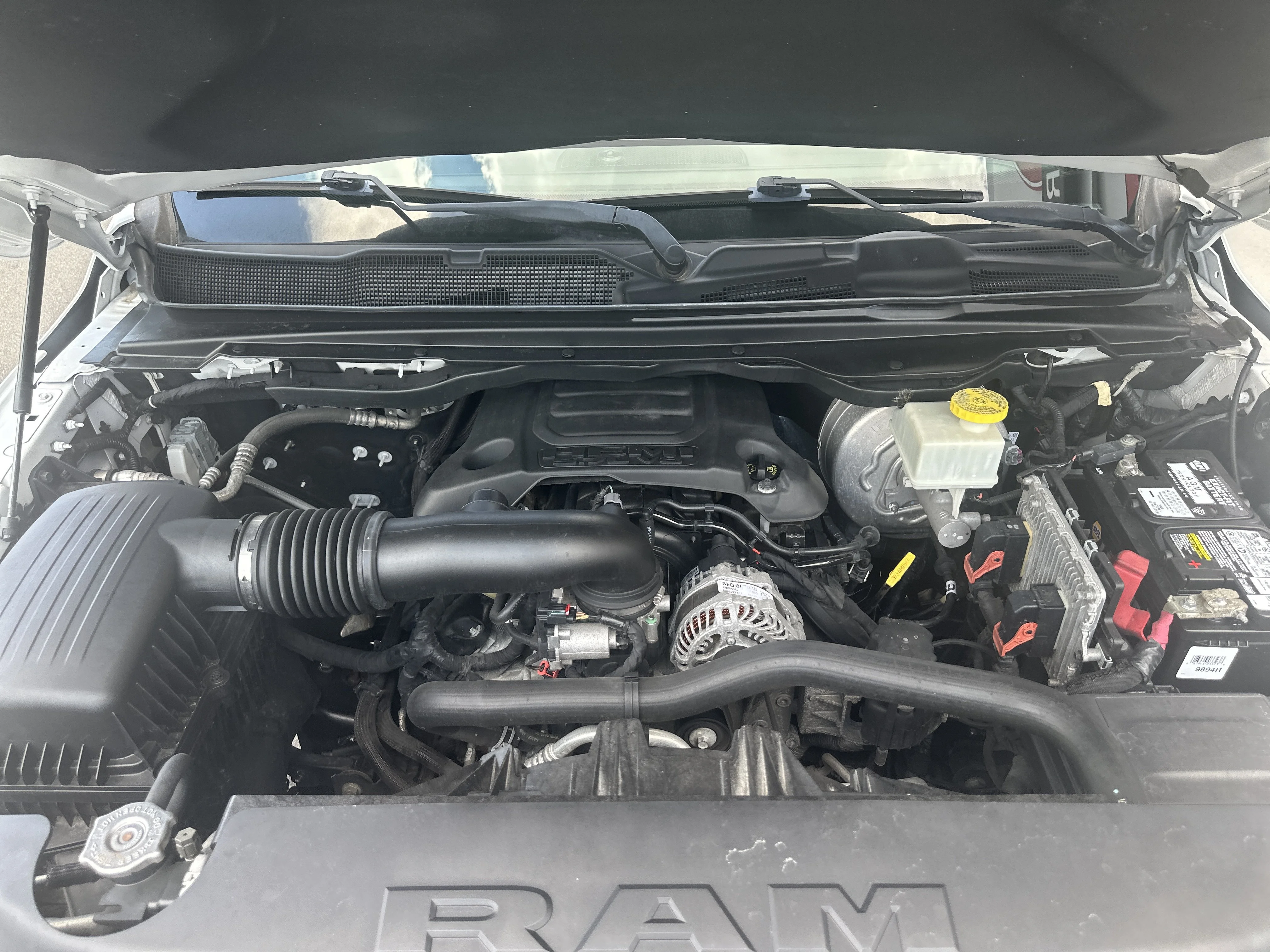 Used 2019 Bright White Clearcoat Ram Rebel image 38