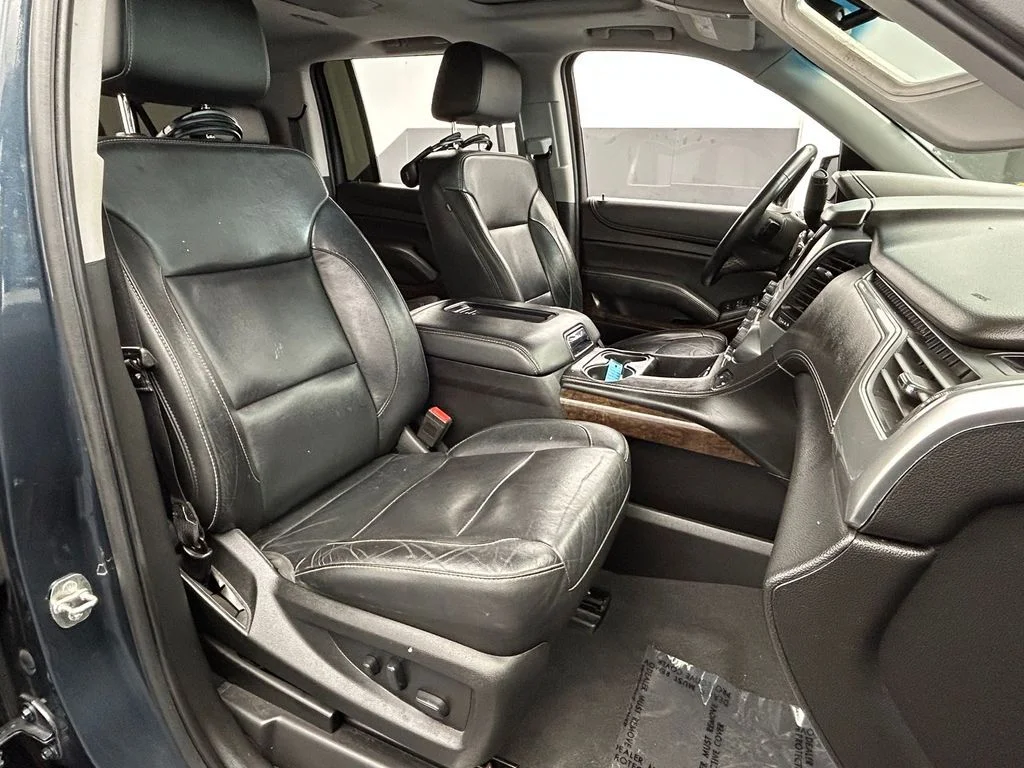 Used 2020 Shadow Gray Metallic Chevrolet LT image 50