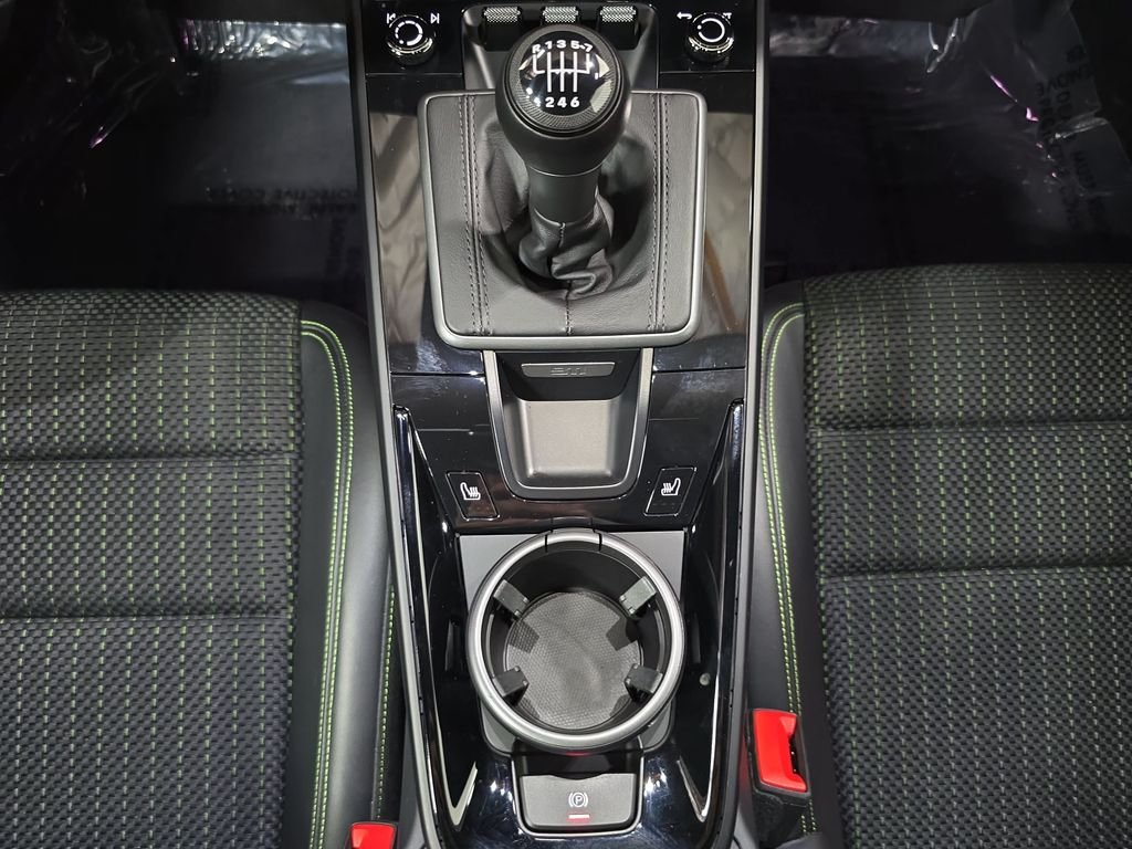 Certified Used 2024  Porsche Carrera T image 20
