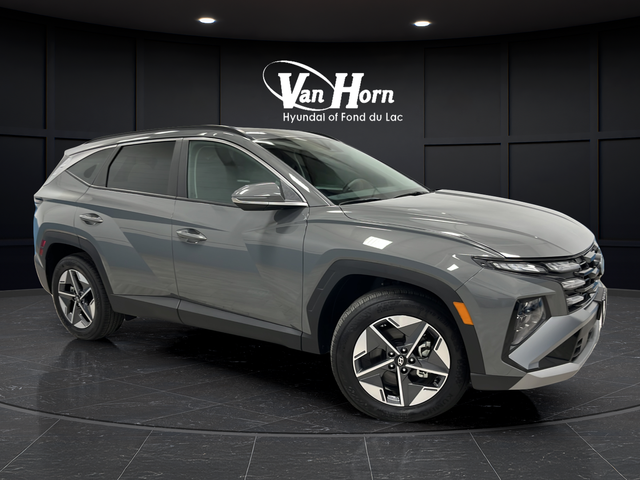 Used 2025 Hampton Gray Hyundai SEL Convenience image 1