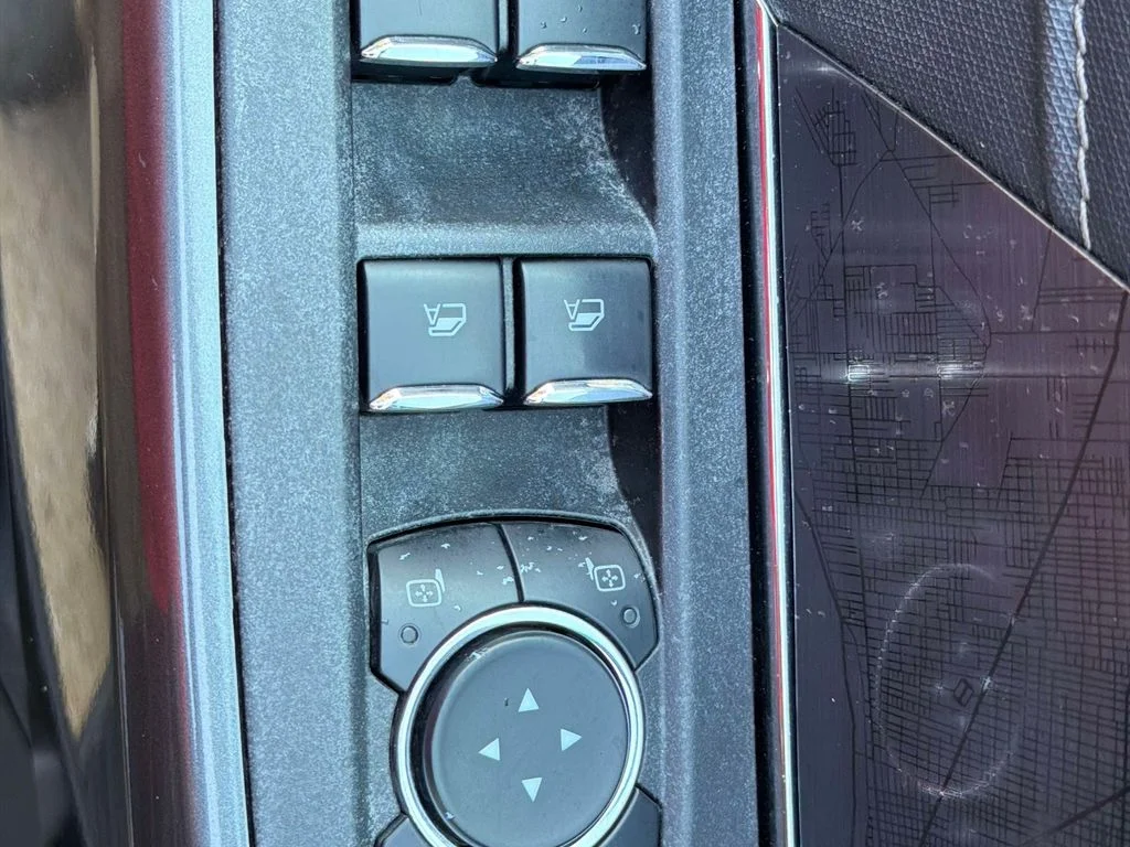 Used 2023 Carbonized Gray Metallic Ford XLT image 17