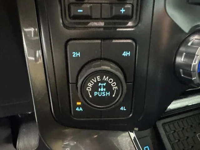 Used 2023 Gray Ford Lariat image 18