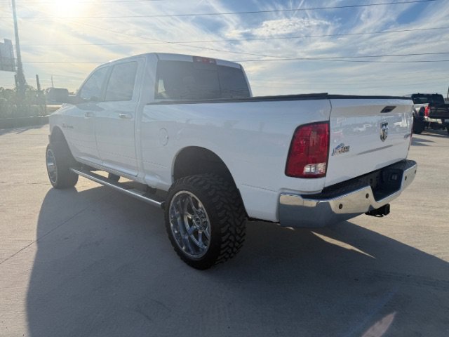 Used 2015 Bright White Clearcoat Ram Big Horn image 3