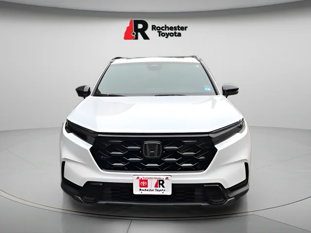 Used 2023  Honda Sport image 2