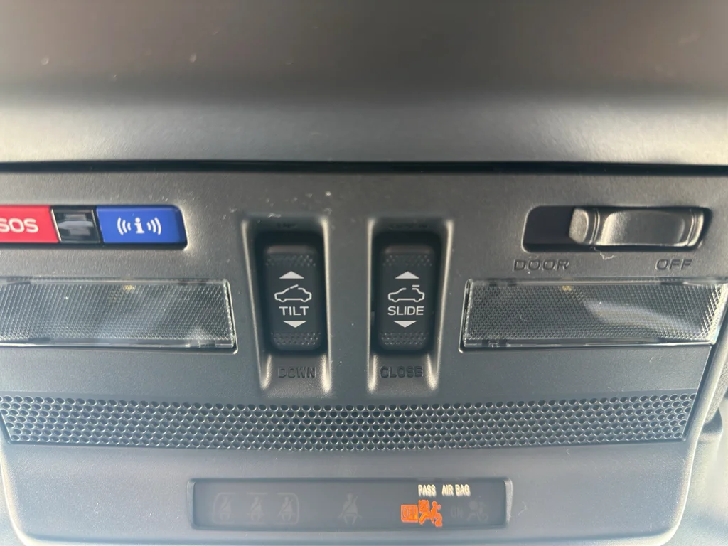 New 2026 SAPPHIRE BLUE PEARL Subaru Limited image 10