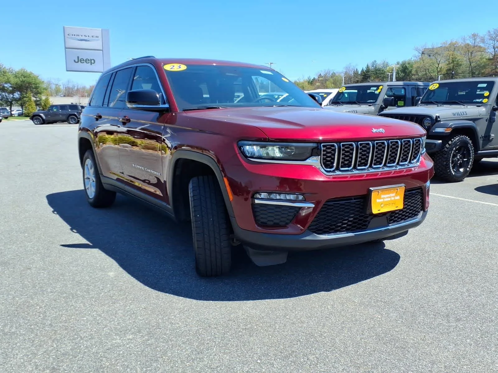 Certified Used 2023 Velvet Red Pearlcoat Jeep Limited image 5