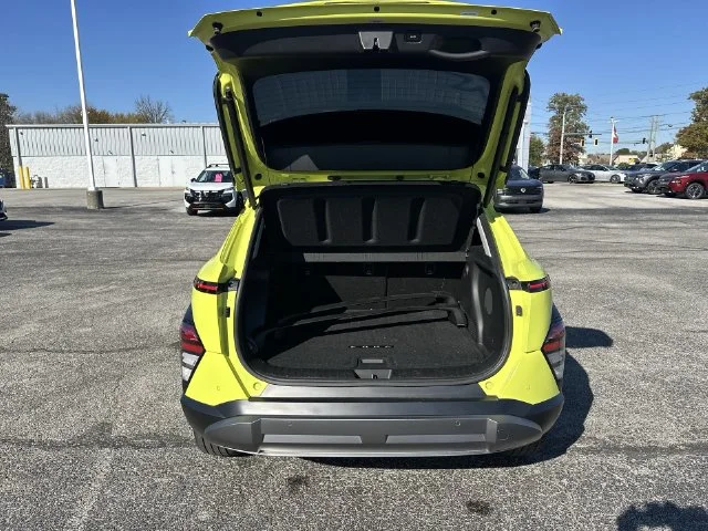 Used 2025 Yellow Hyundai Limited image 30