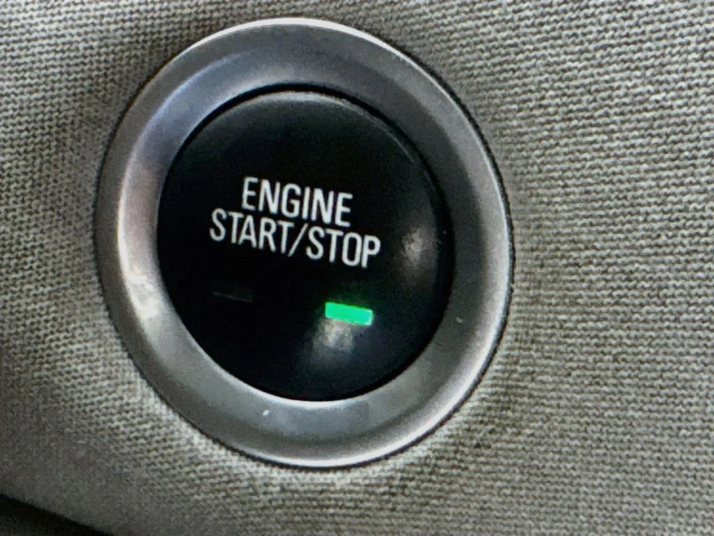 Used 2021 Northsky Blue Metallic Chevrolet LT image 19