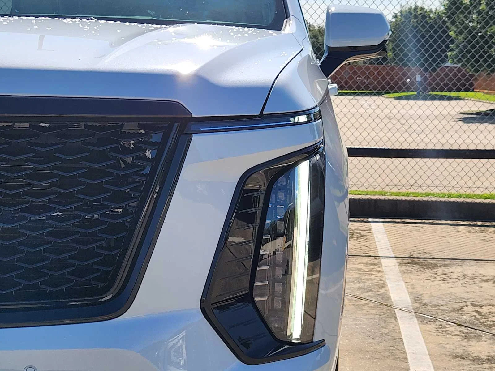 New 2026 Vibrant White Tricoat Cadillac Platinum Sport image 6