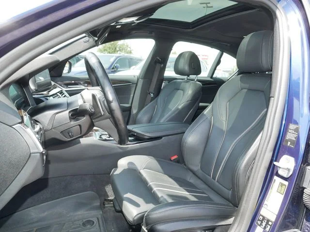Used 2019 Blue Metallic BMW 540i xDrive image 15
