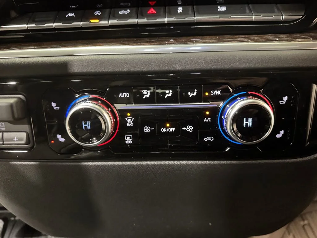 New 2026 Onyx Black GMC Elevation image 14