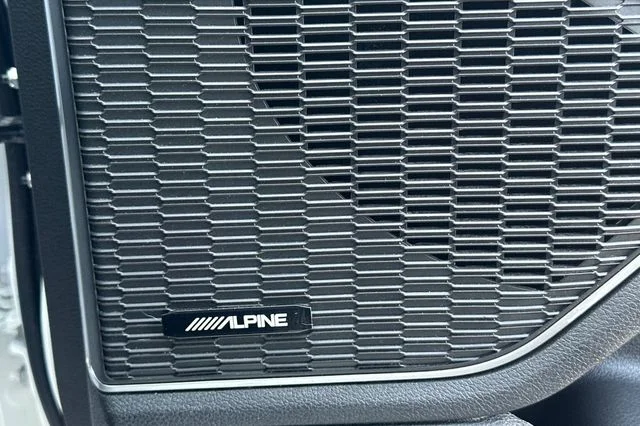 Used 2024 White Jeep 4xe image 21