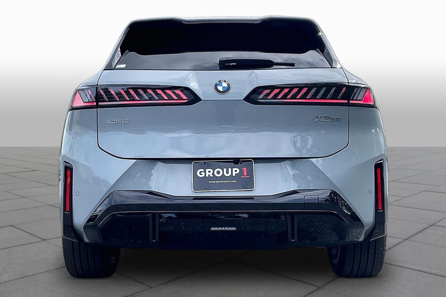 New 2027 Brooklyn Grey Metallic BMW 50 xDrive image 4