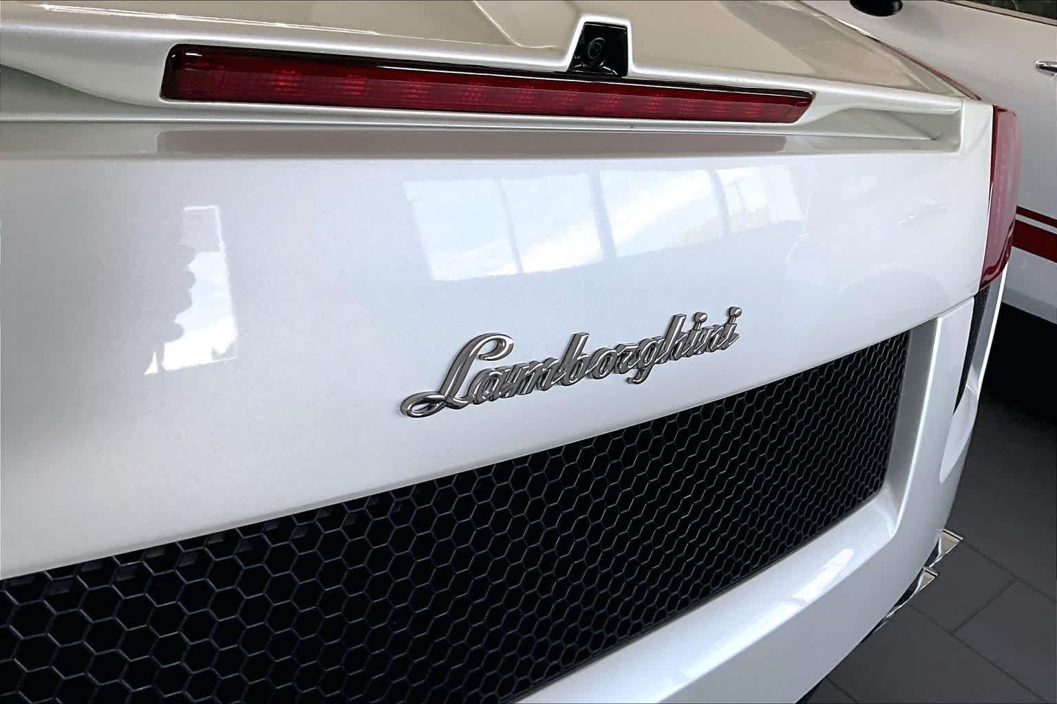 Used 2008 Bianco Monocerus Lamborghini  image 26