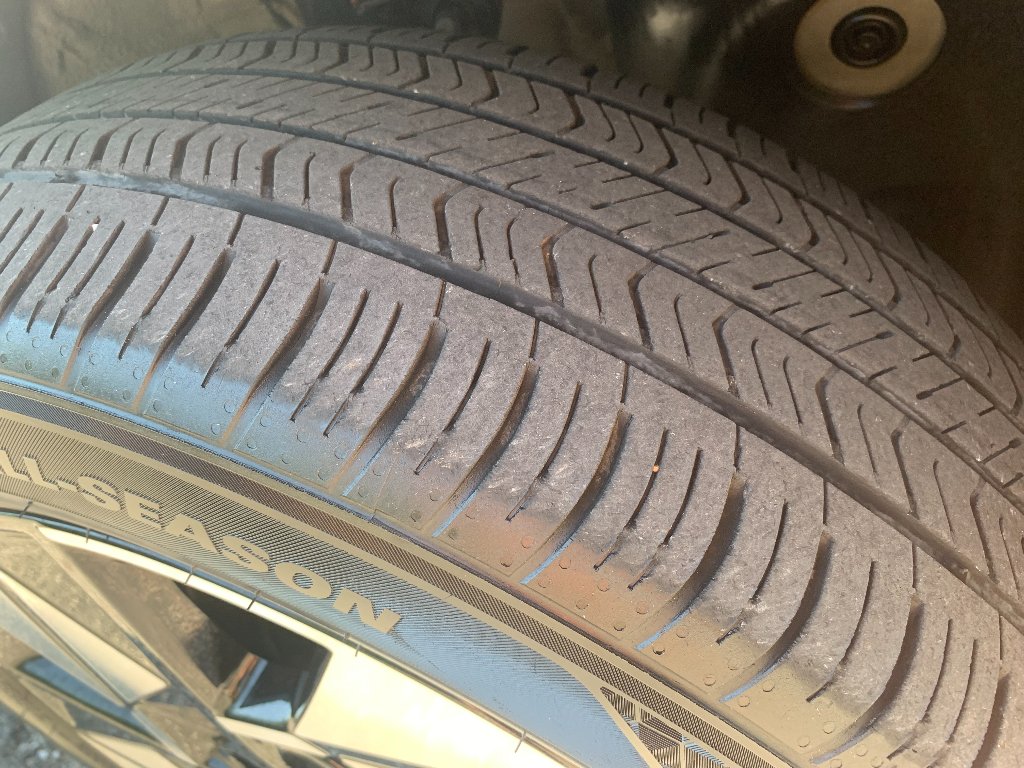 Certified Used 2025 Denim Blue Hyundai SEL image 21