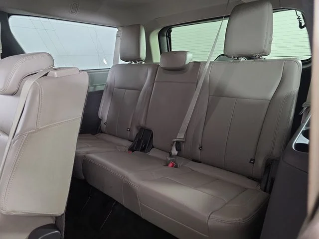 Used 2018 Ruby Red Metallic Ford XLT image 29